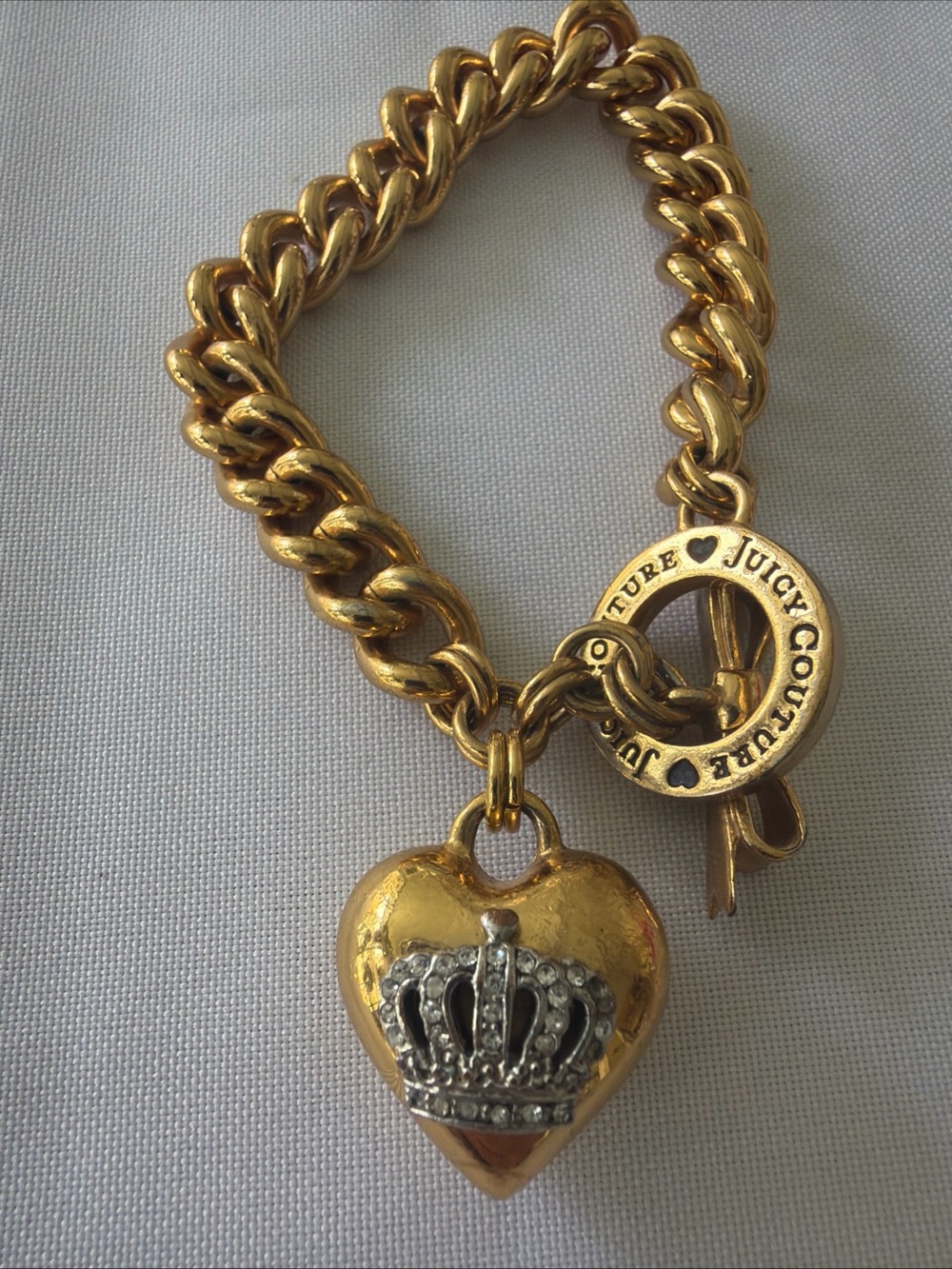 Juicy Couture Gold-Tone Chunky Heart & Crown Charm Bracelet